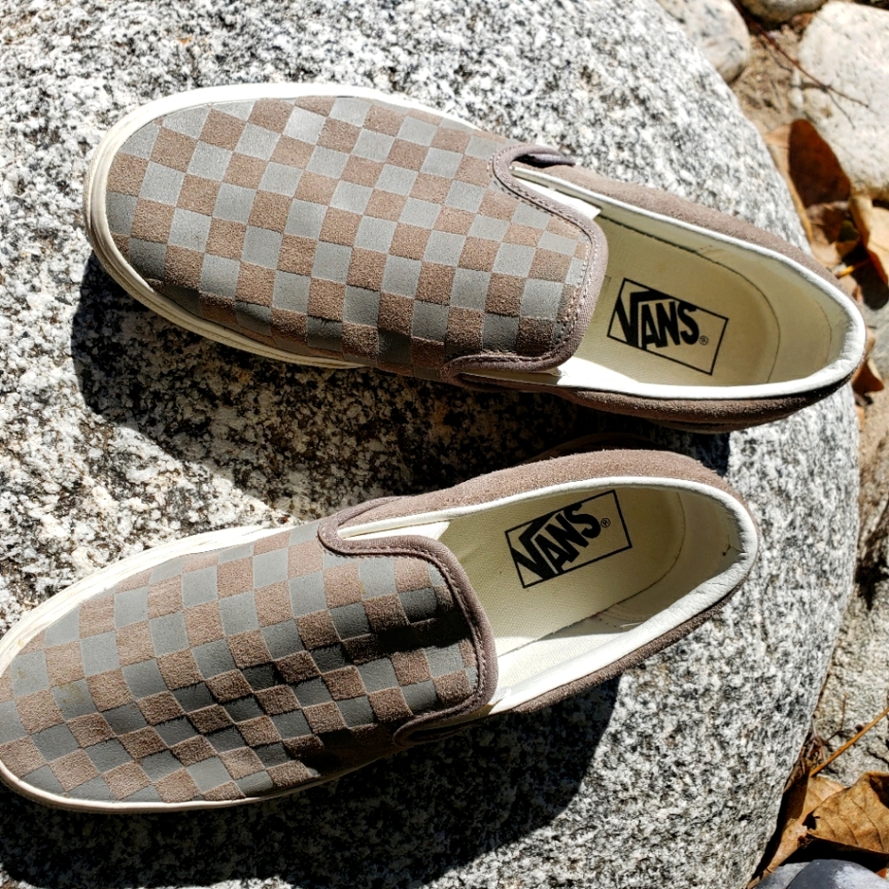Vans Taupe Suede Checkerboard Slipons W 9.5 / M 8